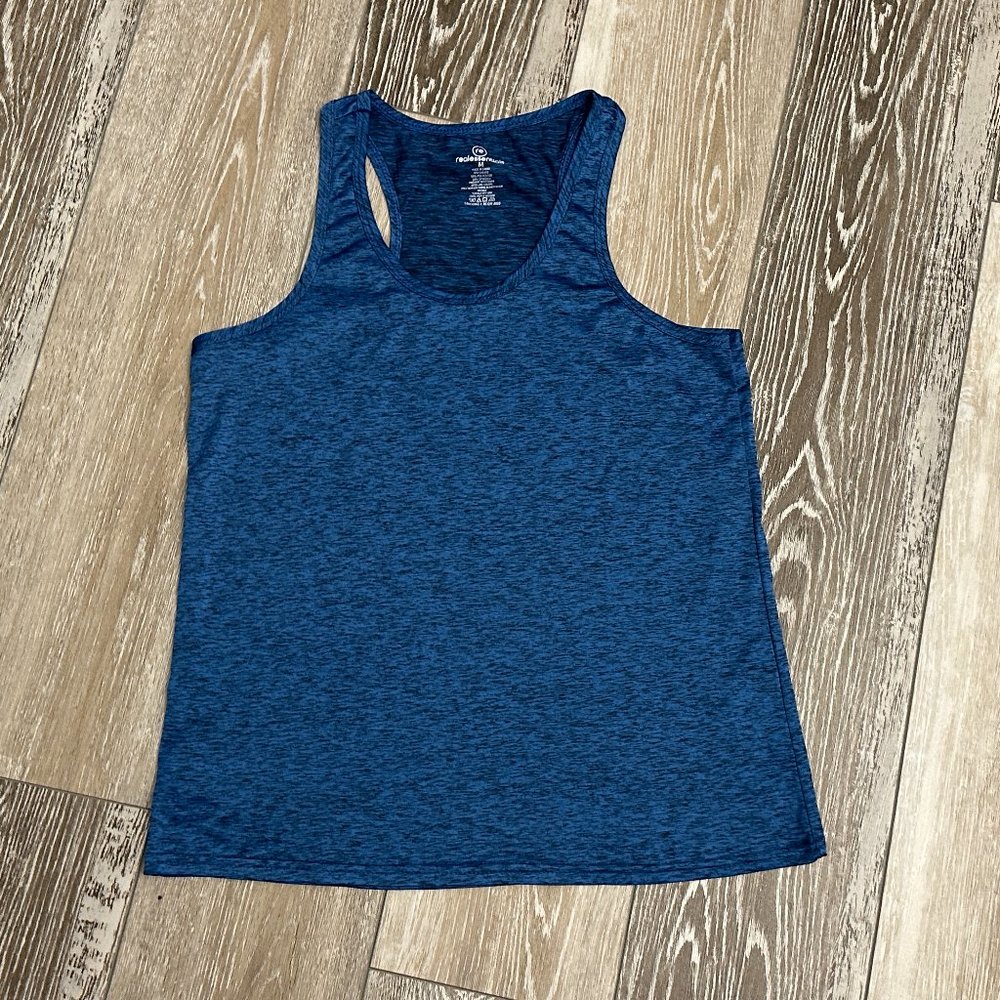 NWOT! Real Essentials Sz M Racerback Tank Top Dry Fit Space Dye Blue